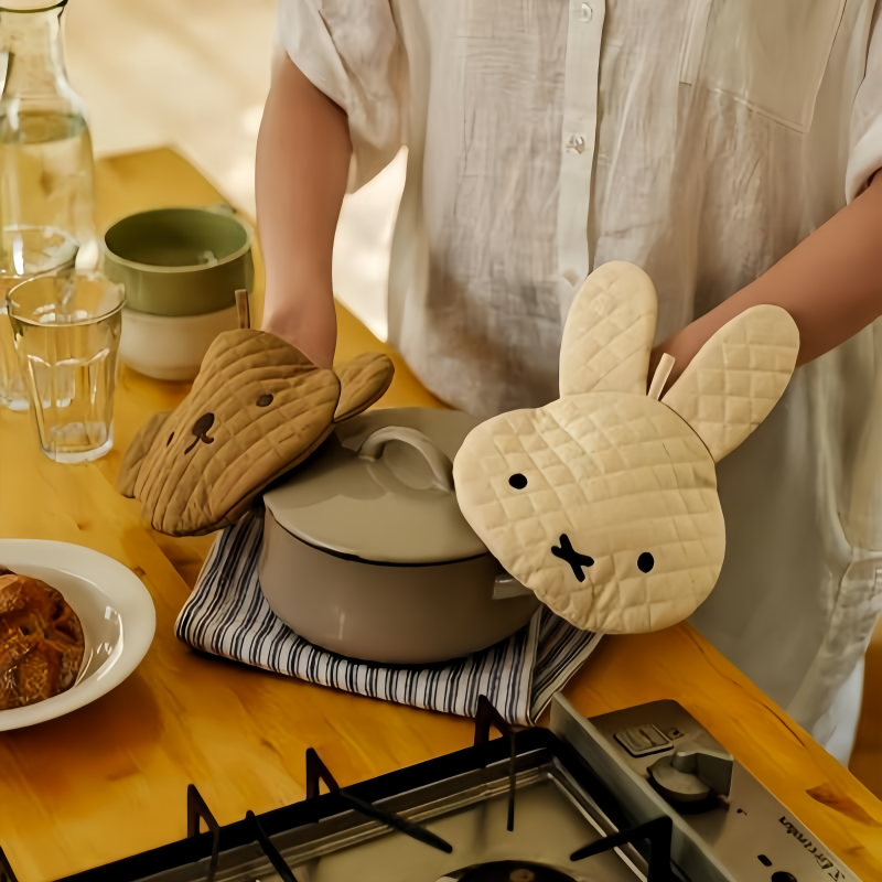 Kawaii Miffy Insulated Kitchen - Heat Resistant Glove 리뷰 및 가격